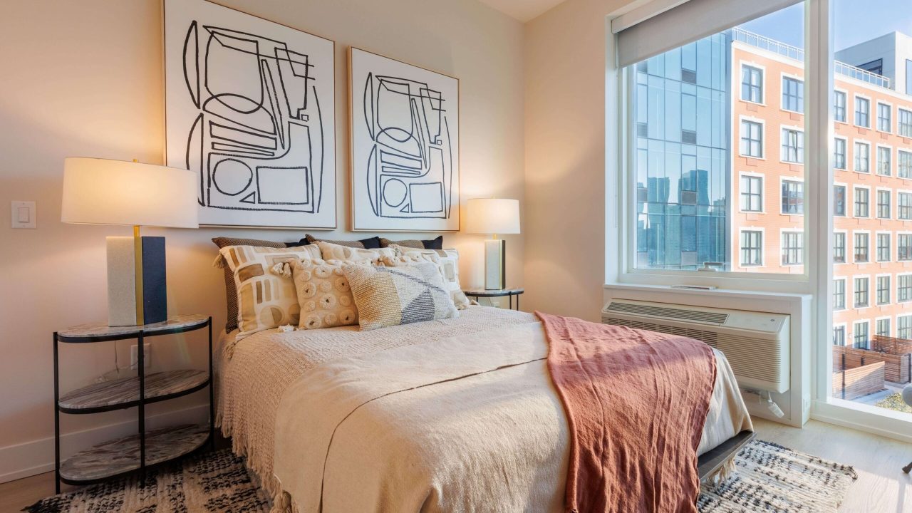Nine Things Locals Appreciate About Their Liberty Harbor Living Experience